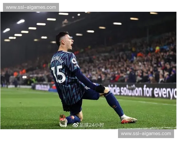 马丁内利单刀无私分球，约克雷斯空门得手完成梅开二度