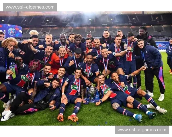 雷恩主场迎战巴黎圣日耳曼，临时主帅遭遇伤兵潮，七连胜巴黎剑指三分